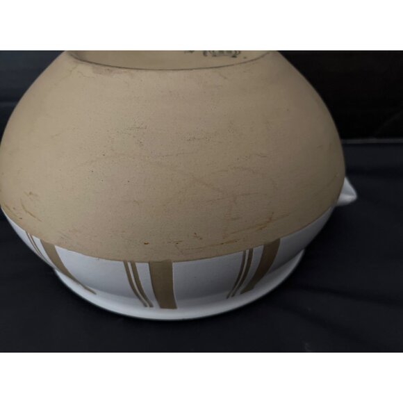 Denby Gourmet Stoneware Tan Vertical Stripes 2 qt Covered Casserole - Picture 11 of 15